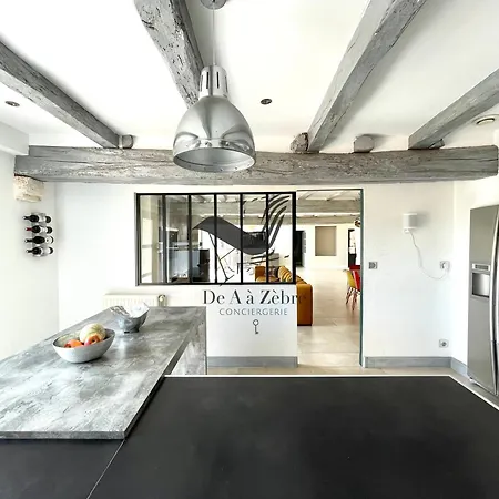 Maison Clarke - Spacieuse Avec Piscine Privative * Rochefort (Charente-Maritime)